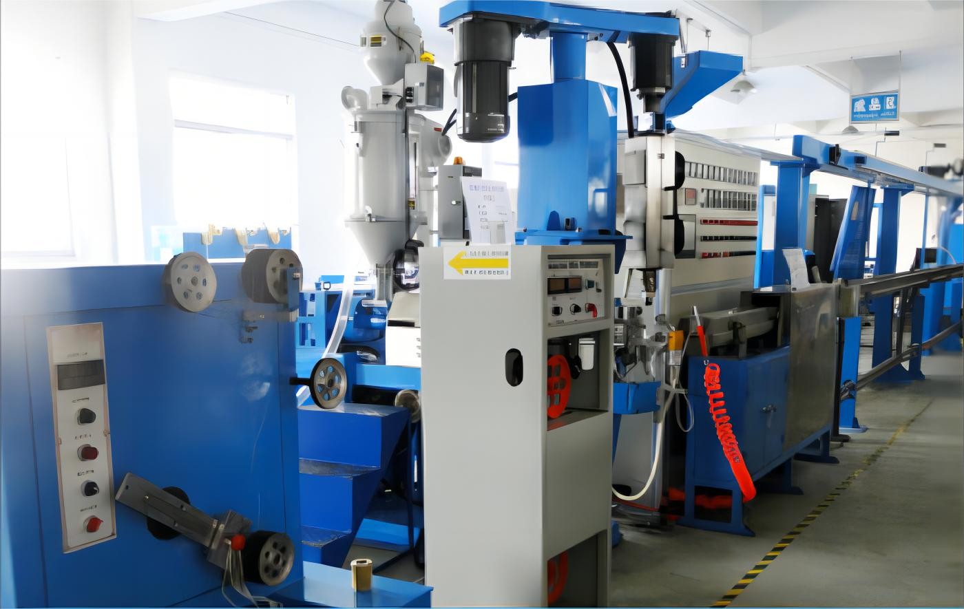 Chemical Foaming Coaxial Wire Extruder Machine 